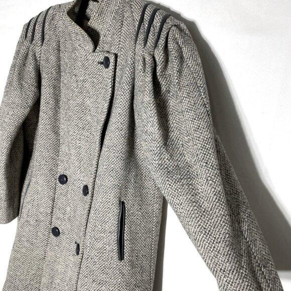 Vintage Collection Elegante Grey Wool Button Front Overcoat 6 - Picture 9 of 15